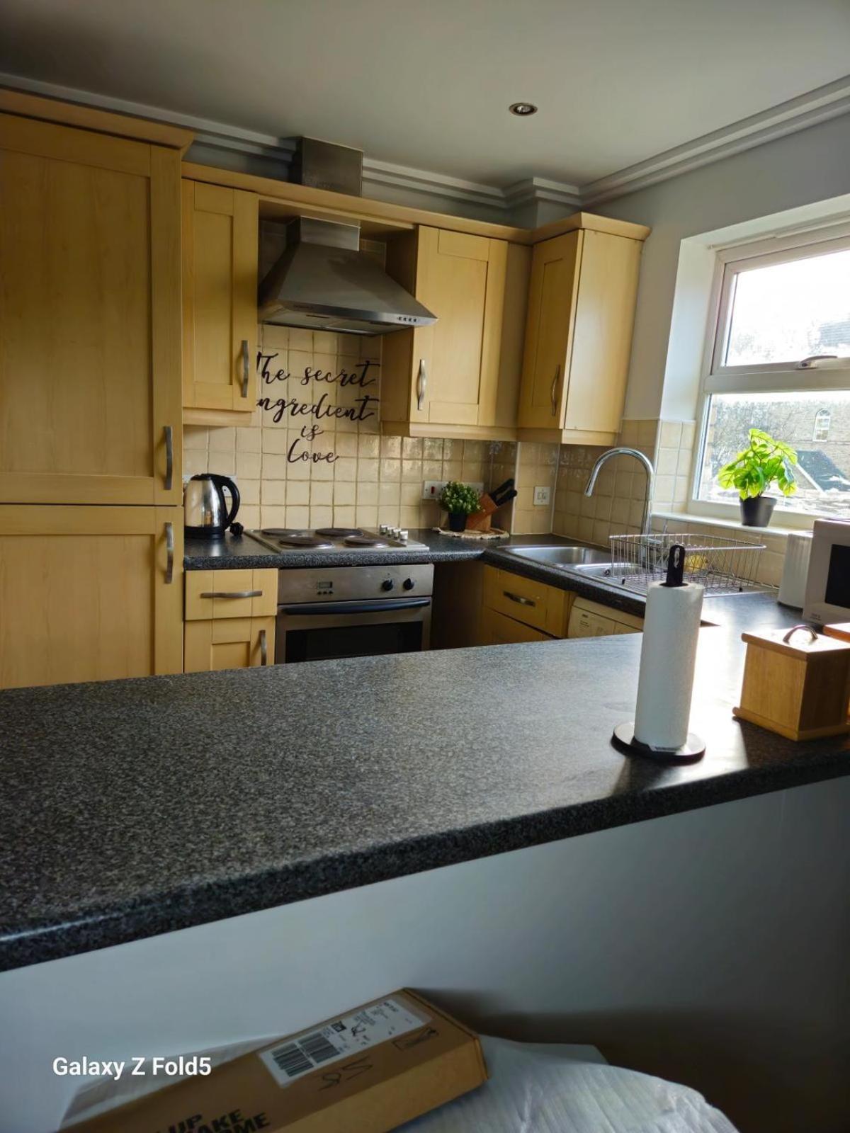 Spacious & Cosy Double And Single Bedrooms Close To Hendon & Colindale Tube Stations Exterior photo